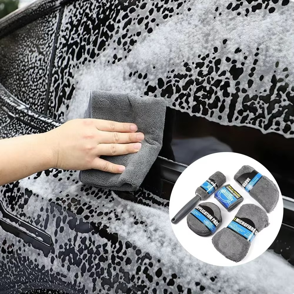 9 Mikrofiber alata za čišćenje Automobila