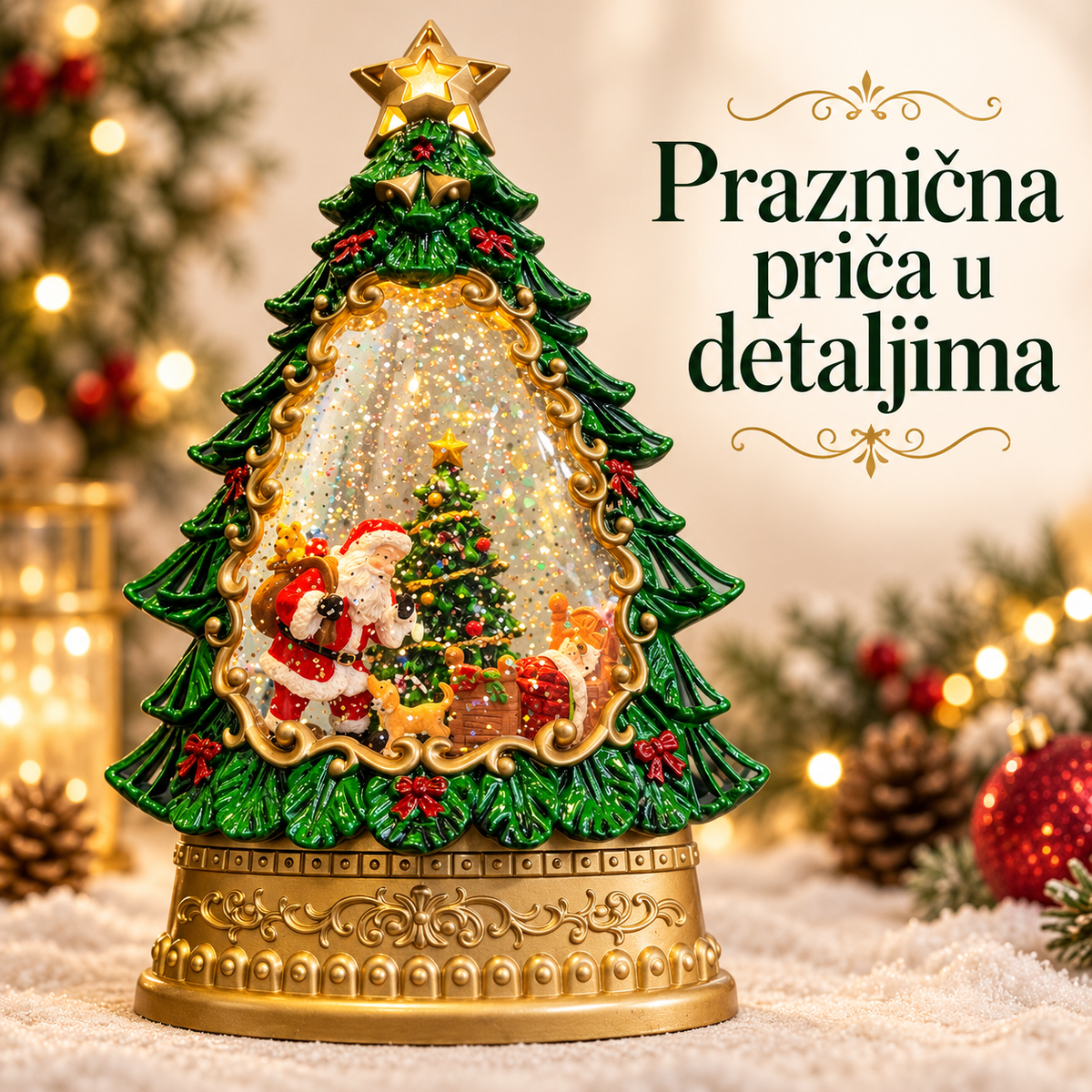 Detalj Deda Mraza, poklona i jelke u zeleno-zlatnoj dekoraciji