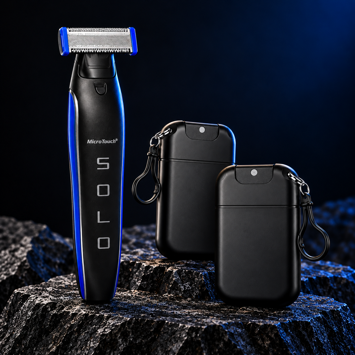 MicroTouch SOLO uz dve gratis prazne AromaCard kartice — AI prikaz kompleta.